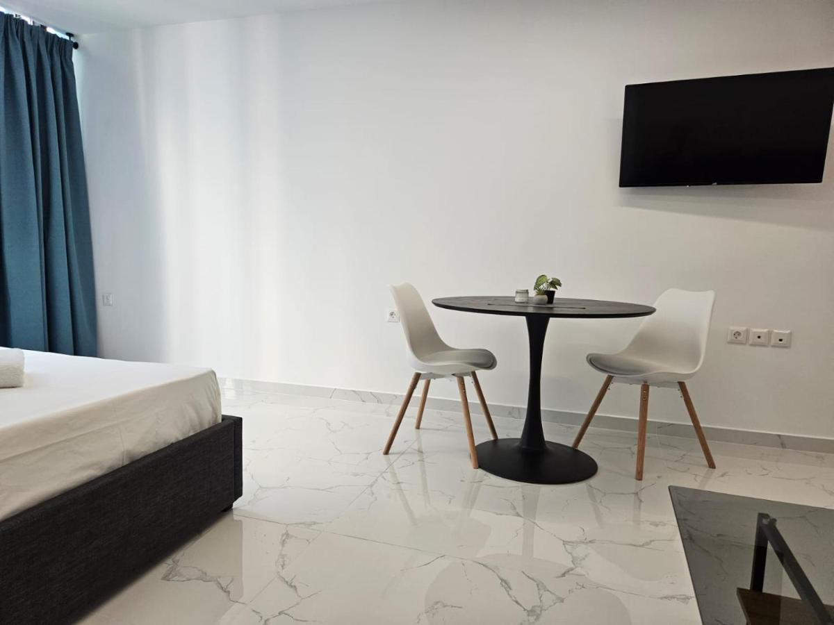 Nikis 20 Suites 雅典 外观 照片
